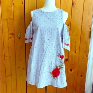 Francesca’s Mi ami blue white embroidered dress